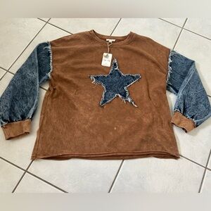 Women’s Brown and Blue Star Sweatshirt
